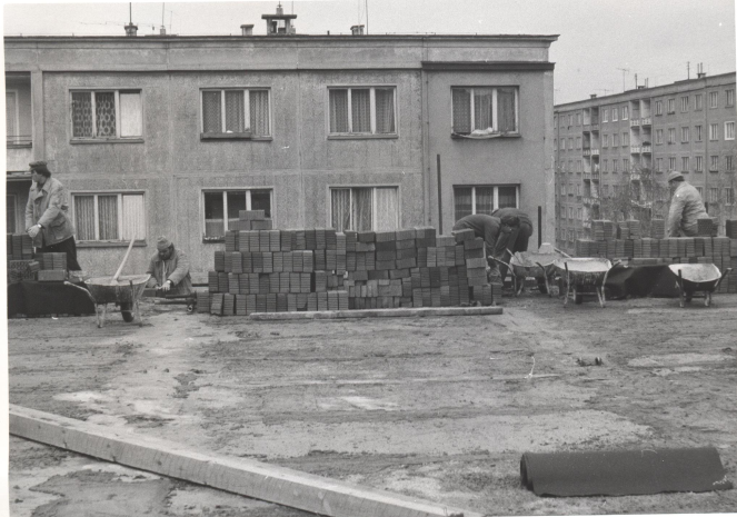 Práce na nové přístavbě byly započaty roku 1987.